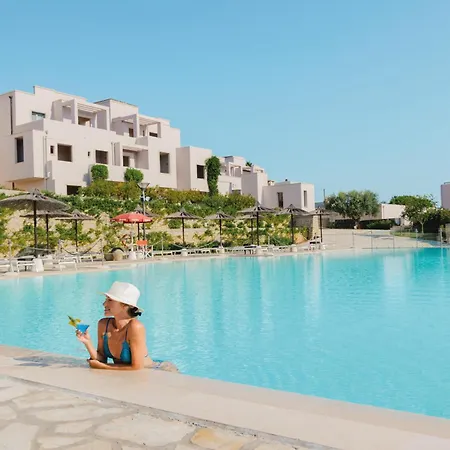 Ξενοδοχείο Basiliani - Cdshotels 4*