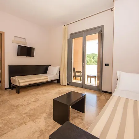 Hotell Basiliani - Cdshotels