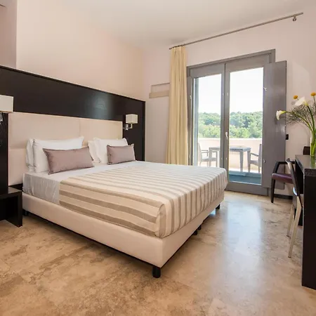 Hotell Basiliani - Cdshotels