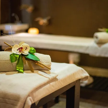 Basiliani - Cdshotels 4* 오트란토