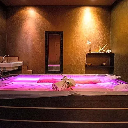 מלון Basiliani - Cdshotels 4*