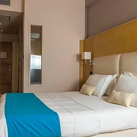 מלון Basiliani - Cdshotels אוטרנטו